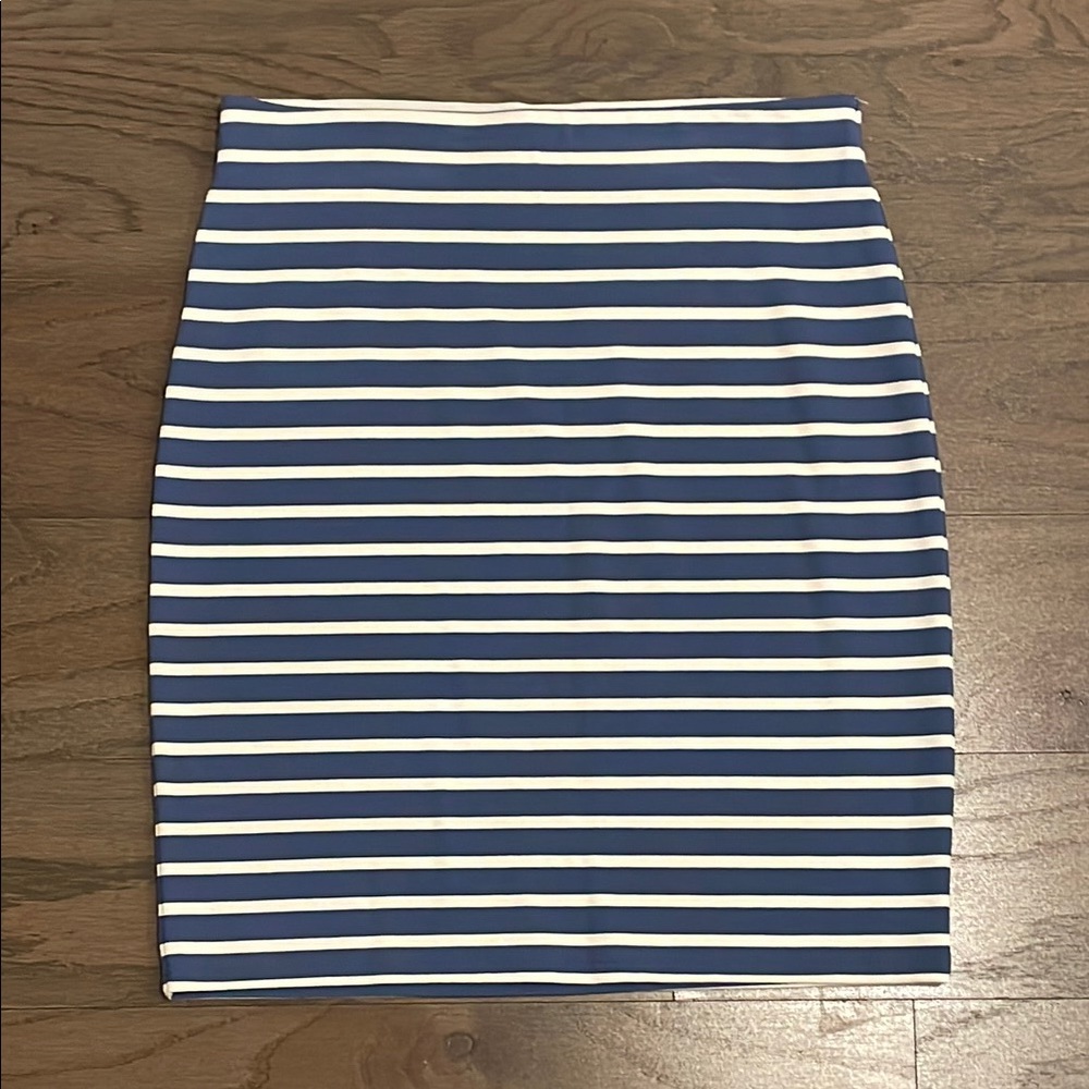 LOFT Blue and White Striped Pull On Skirt - Size XS
